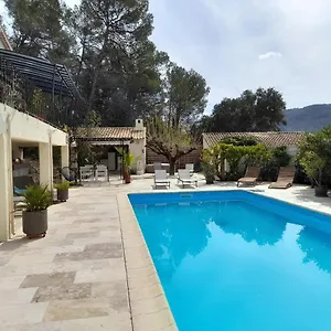 Les Arbousiers Brignoles Piscine Et Spa Hébergement de vacances